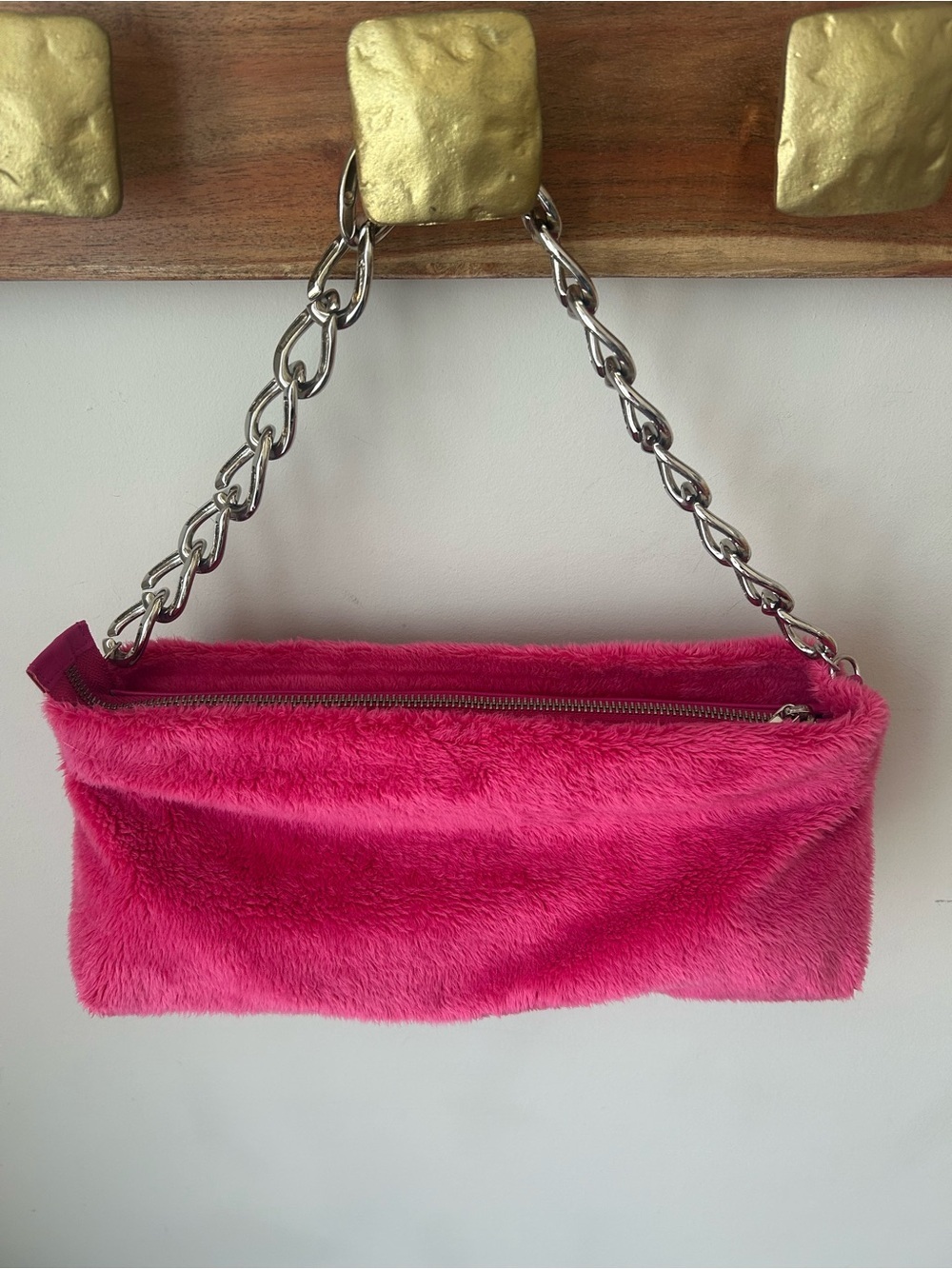 L’intervalle Made in Spain Hot Pink Baguette Purse Y2K Barbiecore Coquette